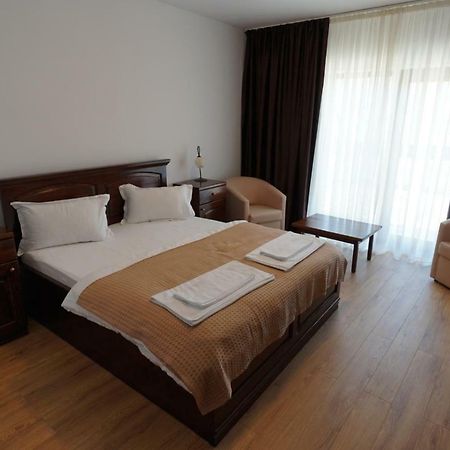 Conacul Lacurilor Otel Băile Herculane Dış mekan fotoğraf