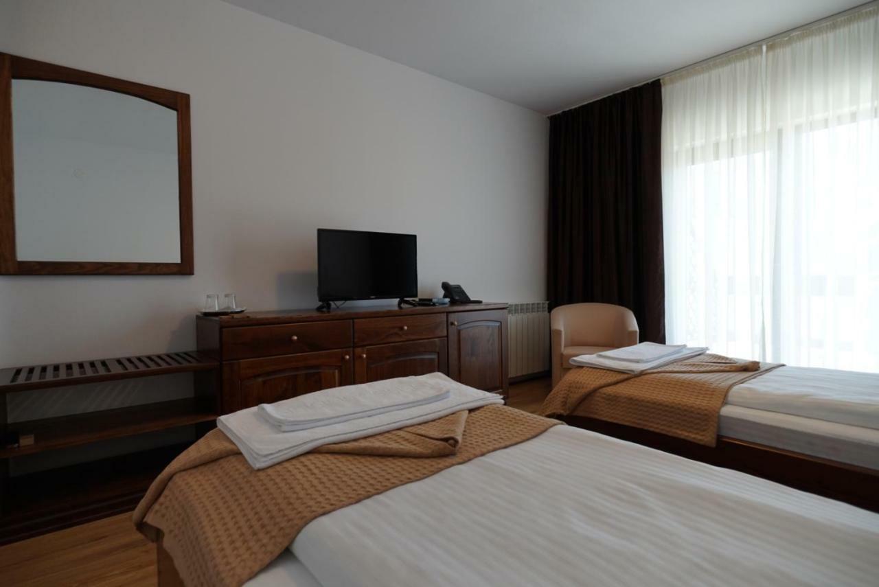 Conacul Lacurilor Otel Băile Herculane Dış mekan fotoğraf